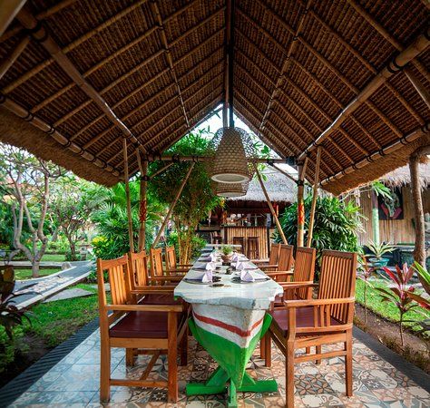 Man's Cottages Restaurant