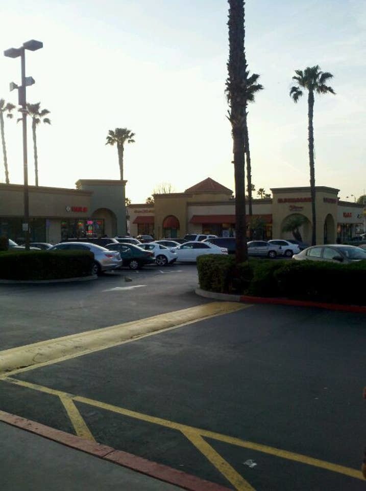 Atlantic Square Shopping Center