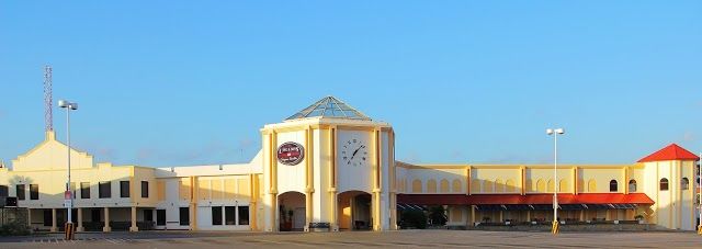 Ling & Sons IGA Supercenter