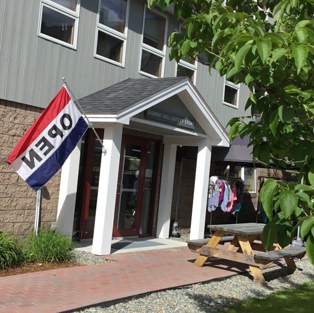 Garnet Hill Outlet Store