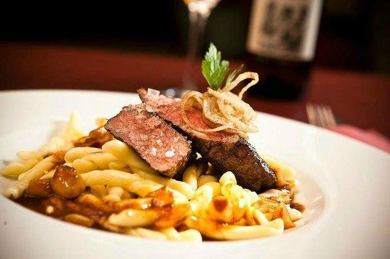 Pondok Bambu Seaside Restaurant