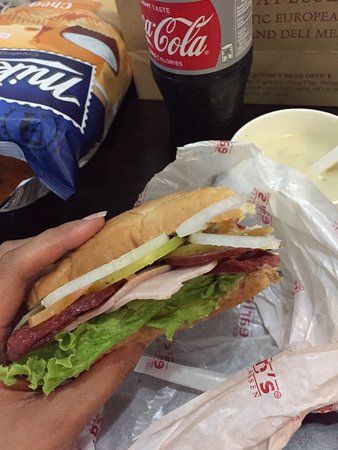 Earle's Delicatessan