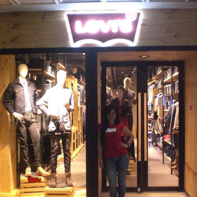 Levis Andino Commercial Center