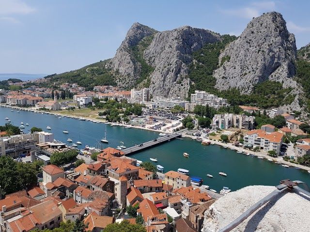 Adventure Omis