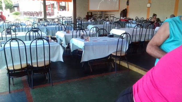 Restaurante e Pizzaria Tropicalia