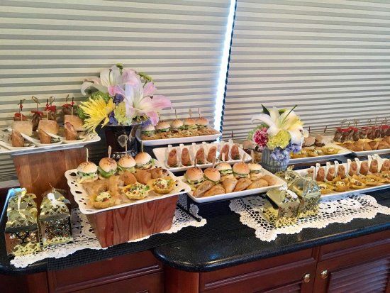 Sal's Bar and Restaurant