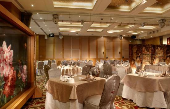 Hotel Kuva Chateau- Tang's Chinese Restaurant