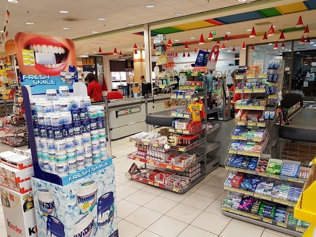 Centro Commerciale Le Cave