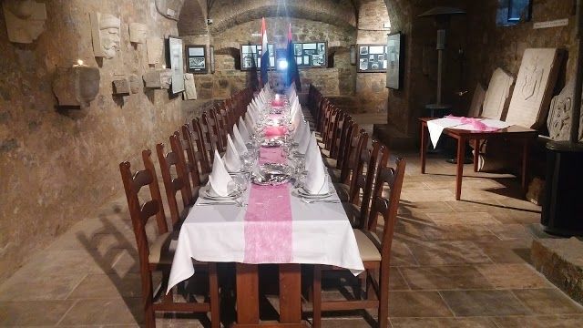 Konoba Tvrdava Nehaj