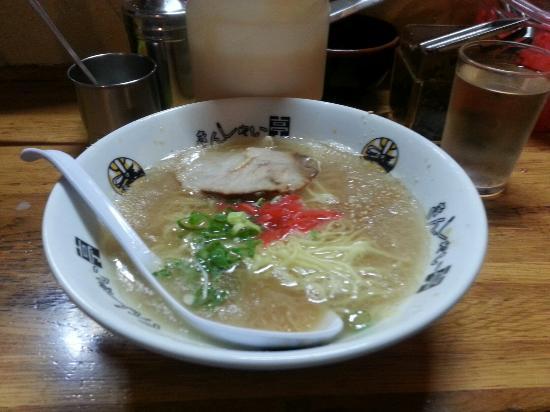 Kyushuramen Kinshaitei Ekimaeten