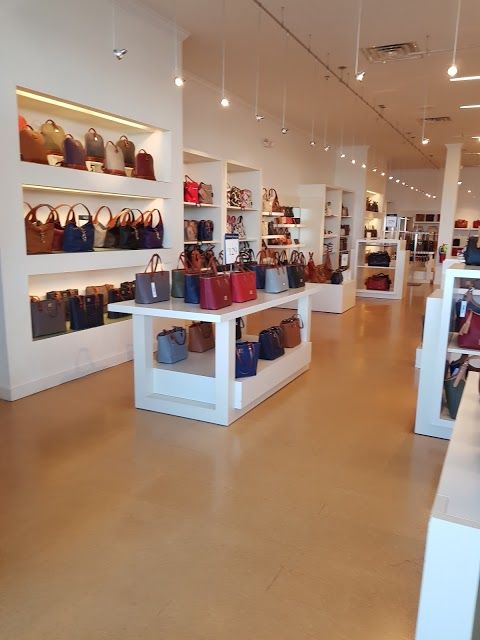 Tanger Outlet Center