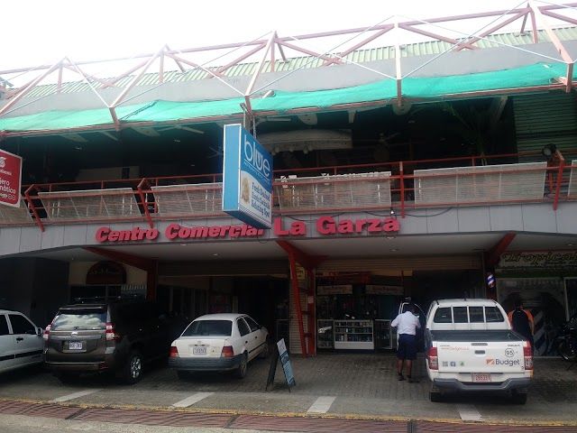 Centro Comercial La Garza