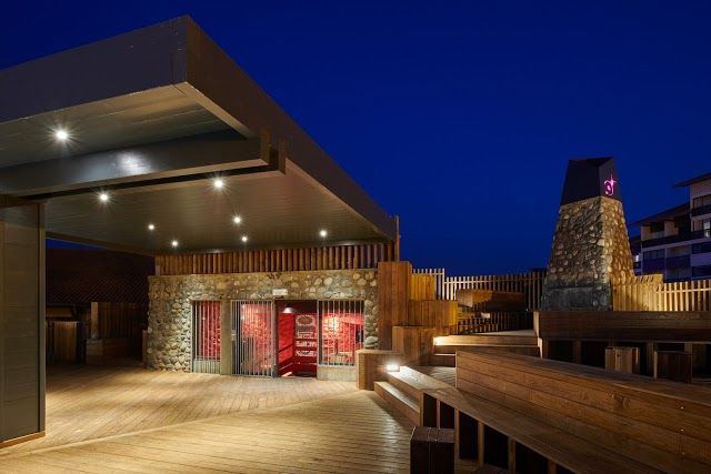 The snail Beach Club