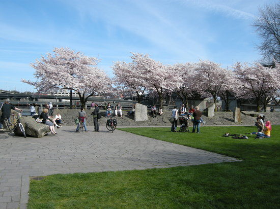 Japanese American Historical Plaza