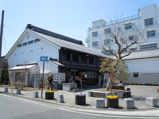 Nakamachi Kurassic-kan