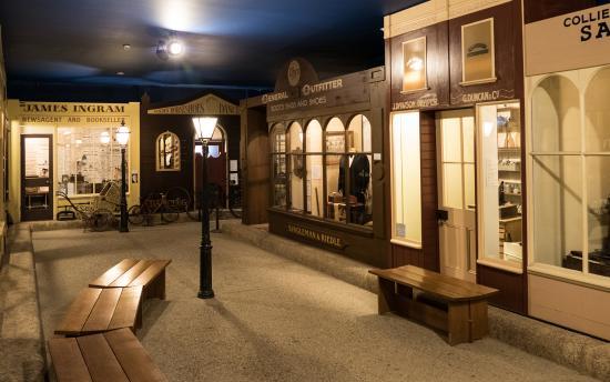 Robert O'Hara Burke Memorial Museum