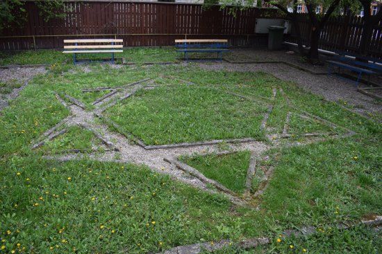 "Ellie Wiesel" Memorial House