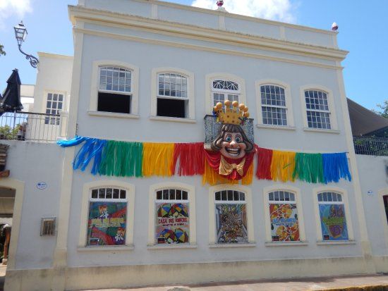 Casa dos Bonecos Gigantes