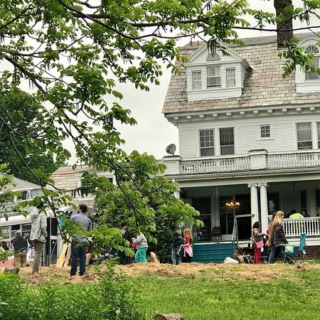 Earth Sky Time Community Farm