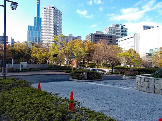 Nihon Marathon Hassho no Chi Monument