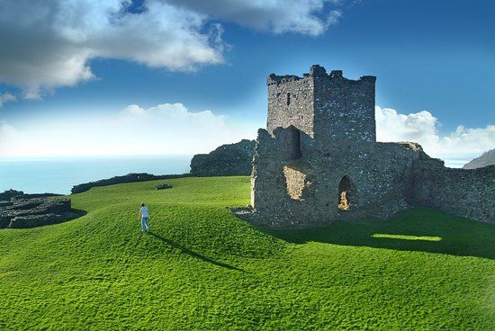 Llansteffan Castle