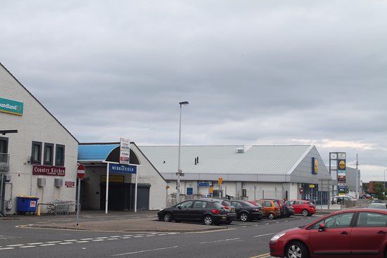Murrayfield Shopping Centre
