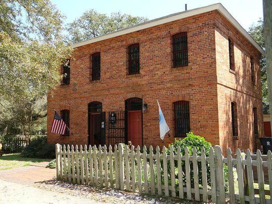 Old Brunswick County Jail Museum