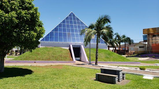 Pirâmide Esotérica