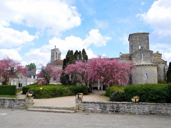 Kirche von Germigny-des-Prés