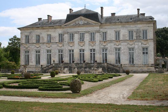 Chateau de Buzay