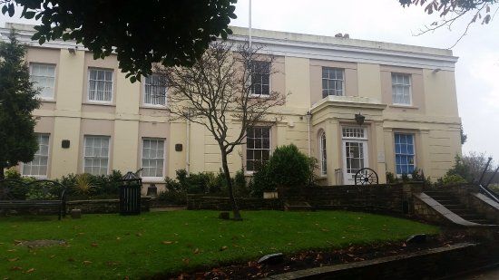 Manor House Littlehampton