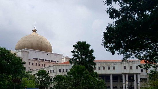 Kuala Lumpur Courts Complex