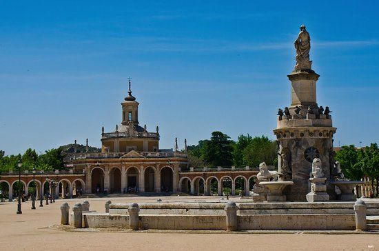 Fuente de la Mariblanca