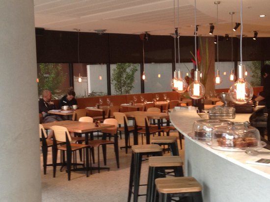 Hunter's Kitchen & Bar