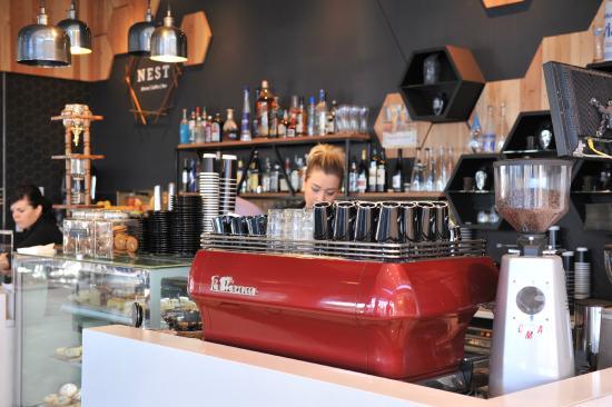 Nest Cafe Bar Bistro