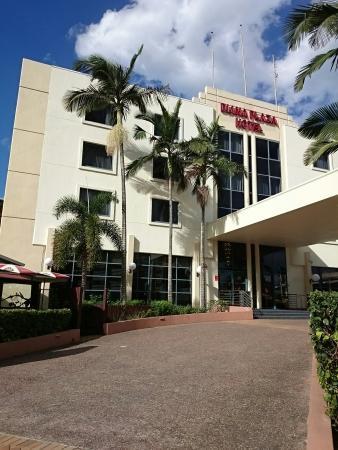 Diana Plaza Hotel Restaurant & Bar