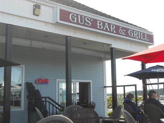 Gus's Pub