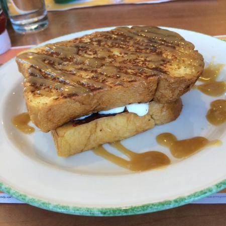 Cora's Breakfast & Lunch