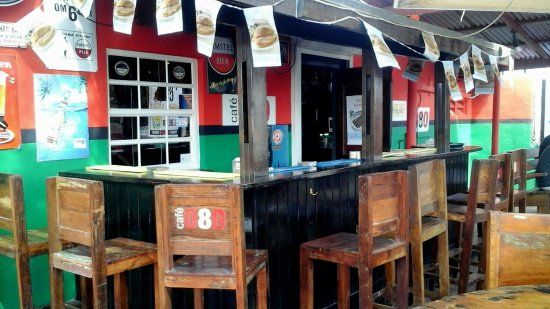 Cafe 080