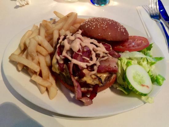 Steak House Grill & St. Lawrence Pizza Hut