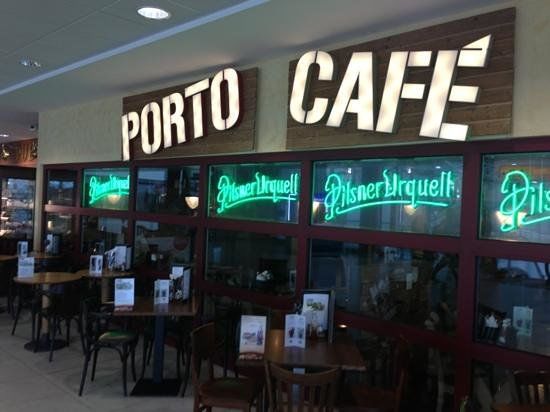 Porto Cafe Restaurant