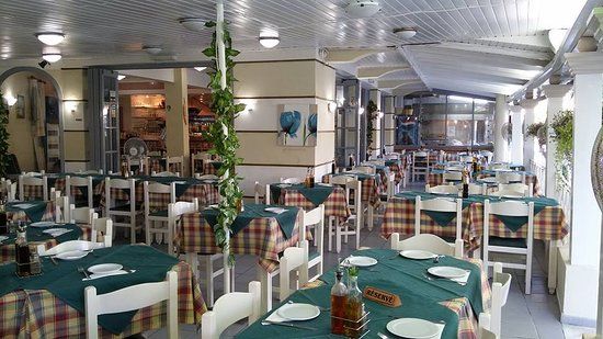 Nikos Family Taverna