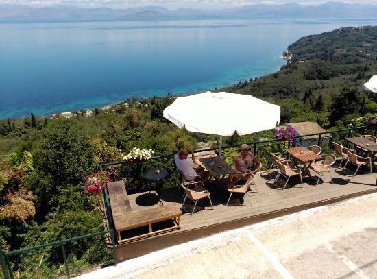 Balis Taverna
