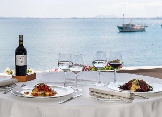 Restaurante la terraza Alcanada lounge