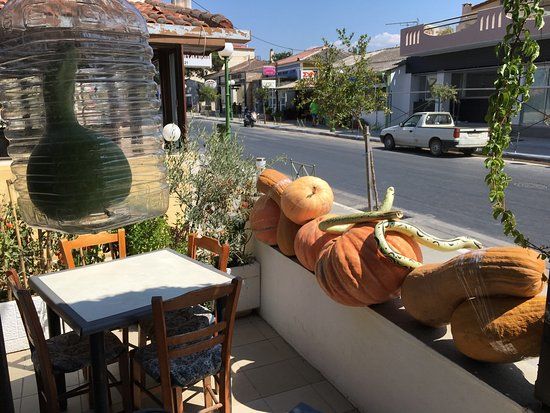Tasos Taverna