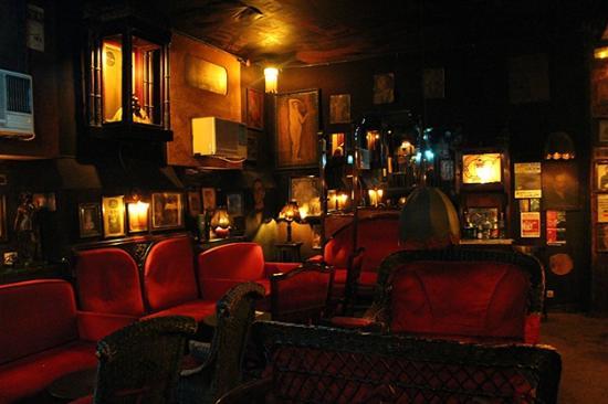 Les Gens Que L'Aime Pub