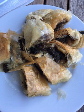 Tarihi Sariyer Muhallebicisi