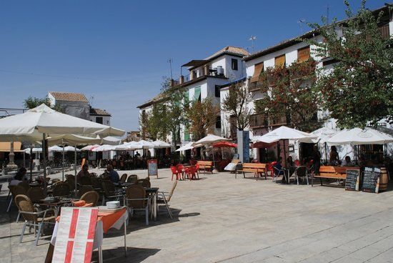 El Aji Restaurant