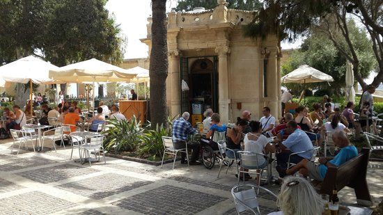 Upper Barrakka Kiosk