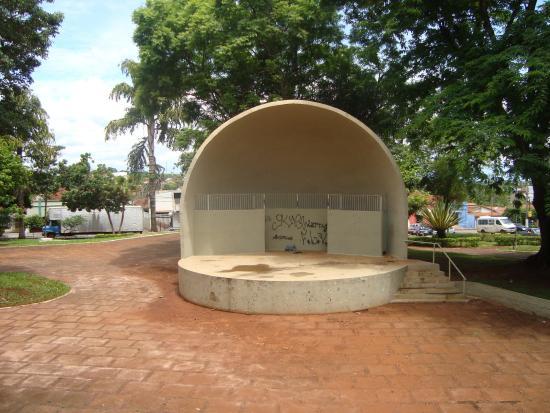 Praça Jorge Tibiriça
